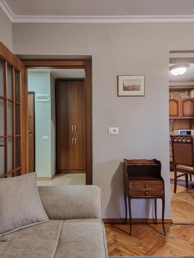 Tirana Center Cozy Apartment Dış mekan fotoğraf